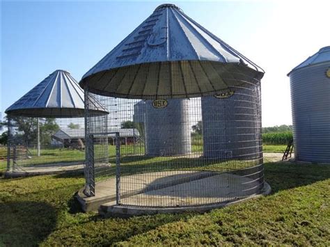 When the bottom row of pickets is full, another roll can be set right on top of the <b>corn</b> against the top of the first roll. . Corn crib for sale